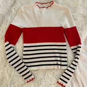Stripped turtle neck